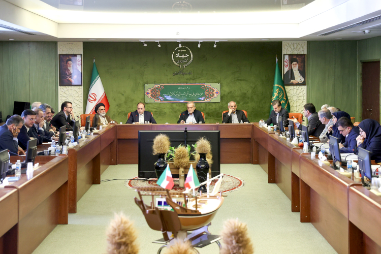 رئیس جمهور پزشکیان در نشستی با وزیر و مسئولان وزارت جهادکشاورزی تأکید کرد؛ تهیه نظام دادهها و الگوی کشت کشور بر اساس ظرفیتها و اقلیم مناطق مختلف