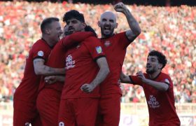 تراکتور مقتدرانه قهرمان لیگ برتر شد