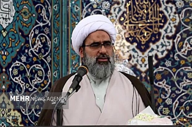 تأکید امام جمعه ملارد بر تقوا و معنویت در آستانه ایام حج
