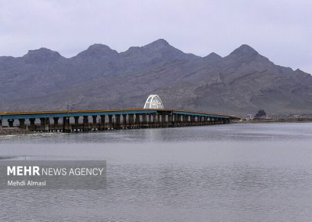 نهضت احیای دریاچه ارومیه تشکیل شود